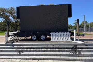 Felk Engineering NST Large Video Screen