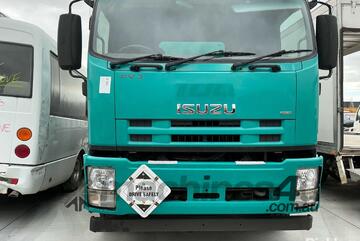 Isuzu 2012   FH Curtain Sider