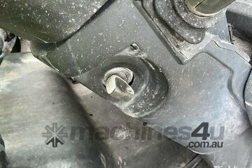 2010 Iveco Eurocargo Flatbed Crane Truck