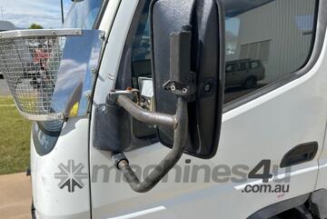 2008 Mitsubishi Fuso Canter Service Body Crew Cab