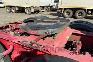 2001 Iveco Eurotech MP4700 Prime Mover