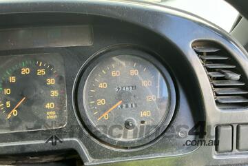 Isuzu 1997   FRR 500A Tray