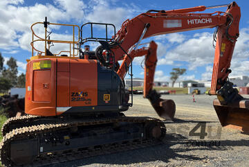 2022 Hitachi Zaxis ZX225 Excavator, low hrs, E.M.U.S MS1148.