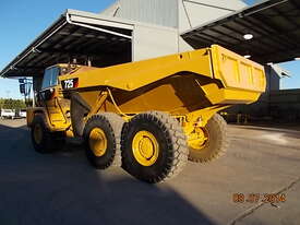 CATERPILLAR 2005 725 ADT PRICE DROP - picture1' - Click to enlarge