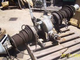 WINCH HYDRAULIC - picture0' - Click to enlarge