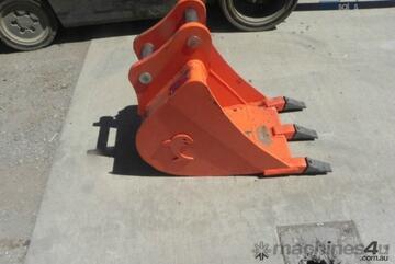 2014 Jaws EX01MQ27471 suits EX33U Bucket-GP Attachments 2014 Jaws EX01MQ27471 suits EX33U Bucket-GP Attachments