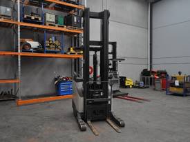 CROWN RR5285S-45 Reach Truck - picture0' - Click to enlarge