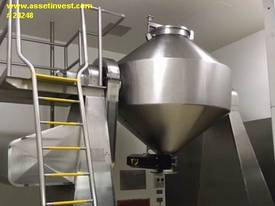 Double Cone Blender 1000 litre capacity - picture0' - Click to enlarge