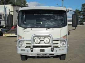 Isuzu NQR450 Service Body Truck - picture1' - Click to enlarge