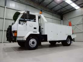 Mitsubishi FH100G Service Body Truck - picture0' - Click to enlarge