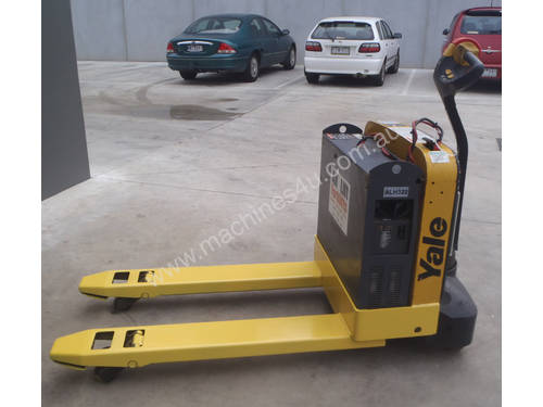 Yale Pallet Mover - Electric - PRICE REDUCED