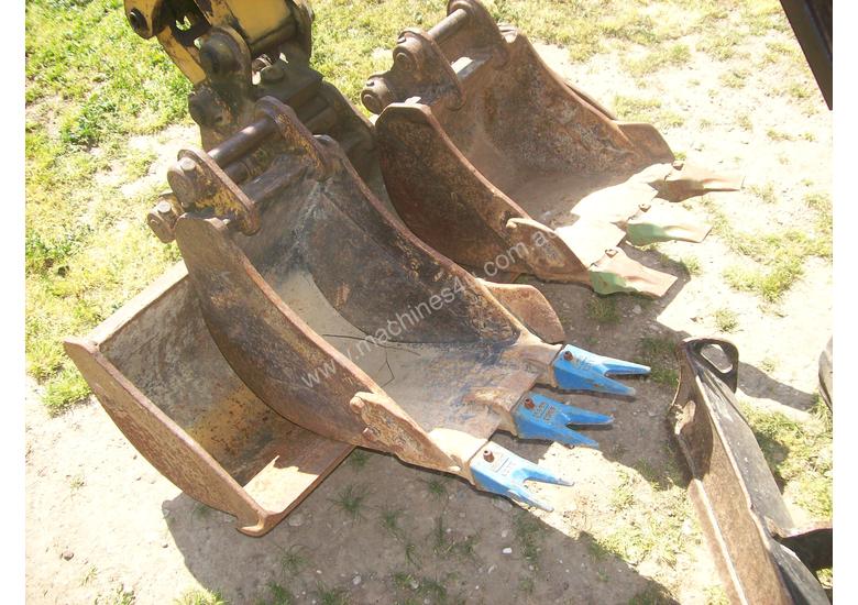 Caterpillar 301 5 excavator