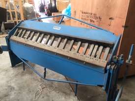 Used 2400mm Pan Brake - picture0' - Click to enlarge