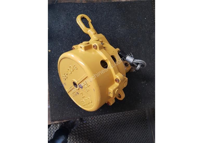 caption Endo Spring Balance 85 - 100 KG Tool Balancer OH&S Lifting Assist