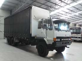 Mitsubishi FM557 Tray Truck - picture2' - Click to enlarge