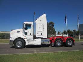 Kenworth T403  Primemover Truck - picture2' - Click to enlarge