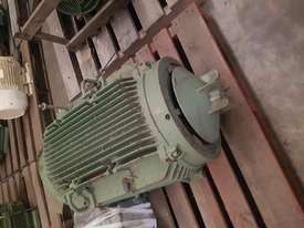 Pope Electric Motor 90 Kw - picture0' - Click to enlarge