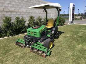 JOHN DEERE 2653B PRECISION CUT - picture0' - Click to enlarge