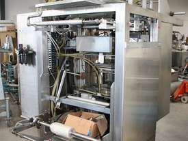 Form Fill and Seal Machine - picture0' - Click to enlarge