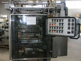 Form Fill and Seal Machine - picture0' - Click to enlarge