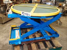Pallet Lifter, 1364kg - picture0' - Click to enlarge