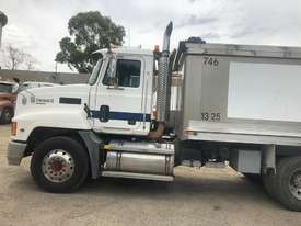 Mack Tipper truck and Trailer - picture2' - Click to enlarge