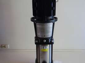 Javelin JV 32-4  7.5 KW 10HP  Vertical Multistage centrifugal water pump Italy 30 m/3h  77 m Head - picture0' - Click to enlarge