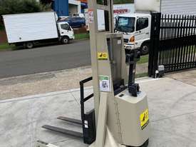 Crown 1T Walkie Stacker Forklift with 3.3m lift FOR SALE - picture1' - Click to enlarge