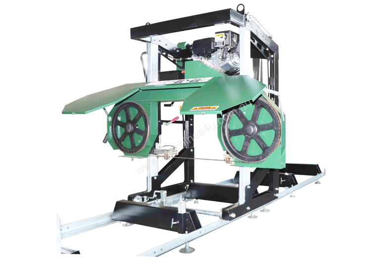 caption 18HP Brigs and Stratton Hardwood Mills Portable Sawmill GT34 MASSIVE CLEARANCE OVER THE Blade