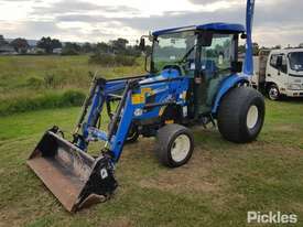 2012 New Holland Boomer 3040 - picture0' - Click to enlarge