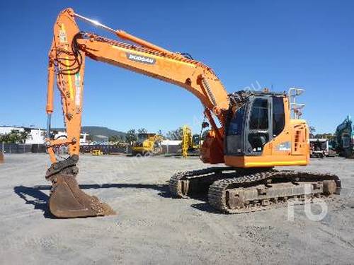 DOOSAN DX235LCR Hydraulic Excavator