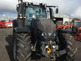 Valtra  T194V FWA/4WD Tractor - picture0' - Click to enlarge