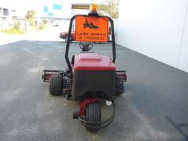 Toro Reelmaster 3100D (03200) High Quality Turf Reel Mower - picture2' - Click to enlarge