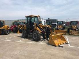 SUMMIT 828 120HP 6.5T Wheel Loader With 4 in 1 Bucket, Fork & Spare Wheel - picture0' - Click to enlarge