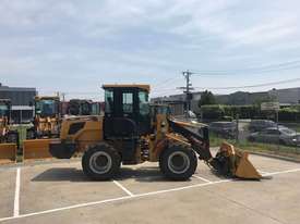 SUMMIT 828 120HP 6.5T Wheel Loader With 4 in 1 Bucket, Fork & Spare Wheel - picture0' - Click to enlarge