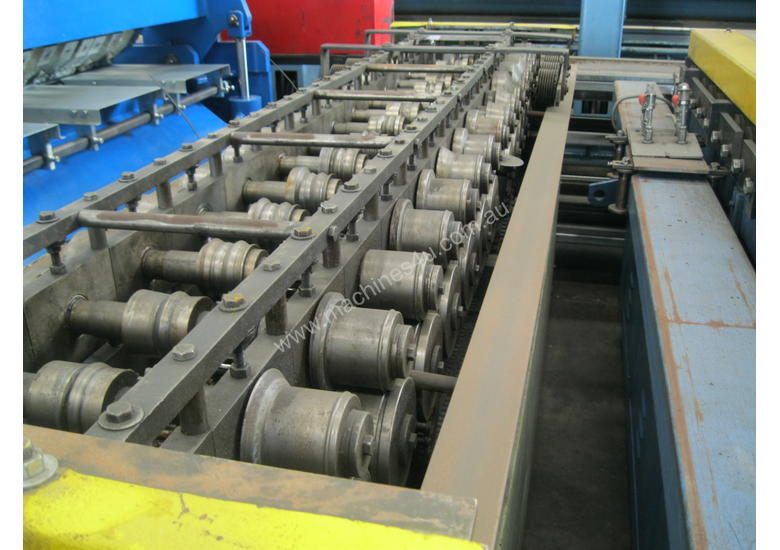 caption Engel TDF Rollformer American 16 Station