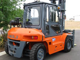 Heli 5-7 ton LPG Forklift with lots of options - picture0' - Click to enlarge