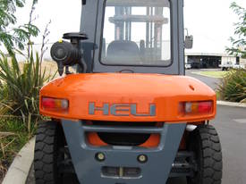 Heli 5-7 ton LPG Forklift with lots of options - picture2' - Click to enlarge