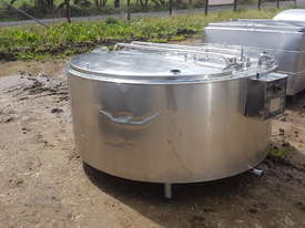STAINLESS STEEL TANK, MILK VAT 1530 LT - picture0' - Click to enlarge
