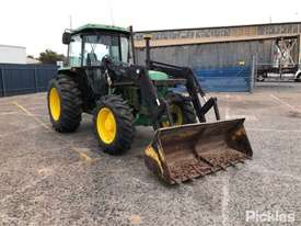 John Deere 2450 - picture0' - Click to enlarge