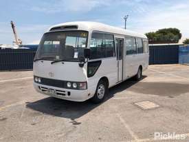 1994 Toyota Coaster 50 Series - picture2' - Click to enlarge