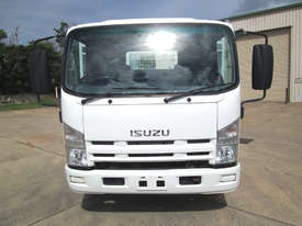 Isuzu NQR450 Tray Truck - picture2' - Click to enlarge