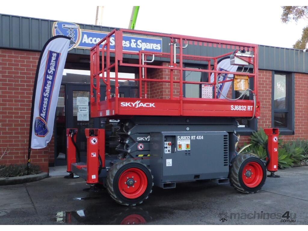 New 2021 skyjack SKYJACK SJ6832 ROUGH TERRAIN DIESEL SCISSOR LIFT