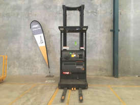 Crown SP3500 Stock Picker Forklift - picture2' - Click to enlarge