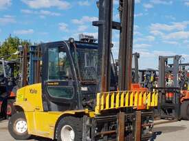 Yale 7000kg Diesel Forklift with 5400mm Mast, Sideshift & Fork Positioner - picture0' - Click to enlarge