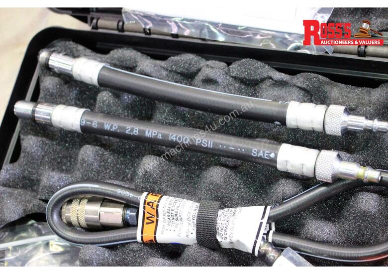 Used SNAP ON SnapOn Diagnostic Gauge Set Diagnostic Scan Tools in