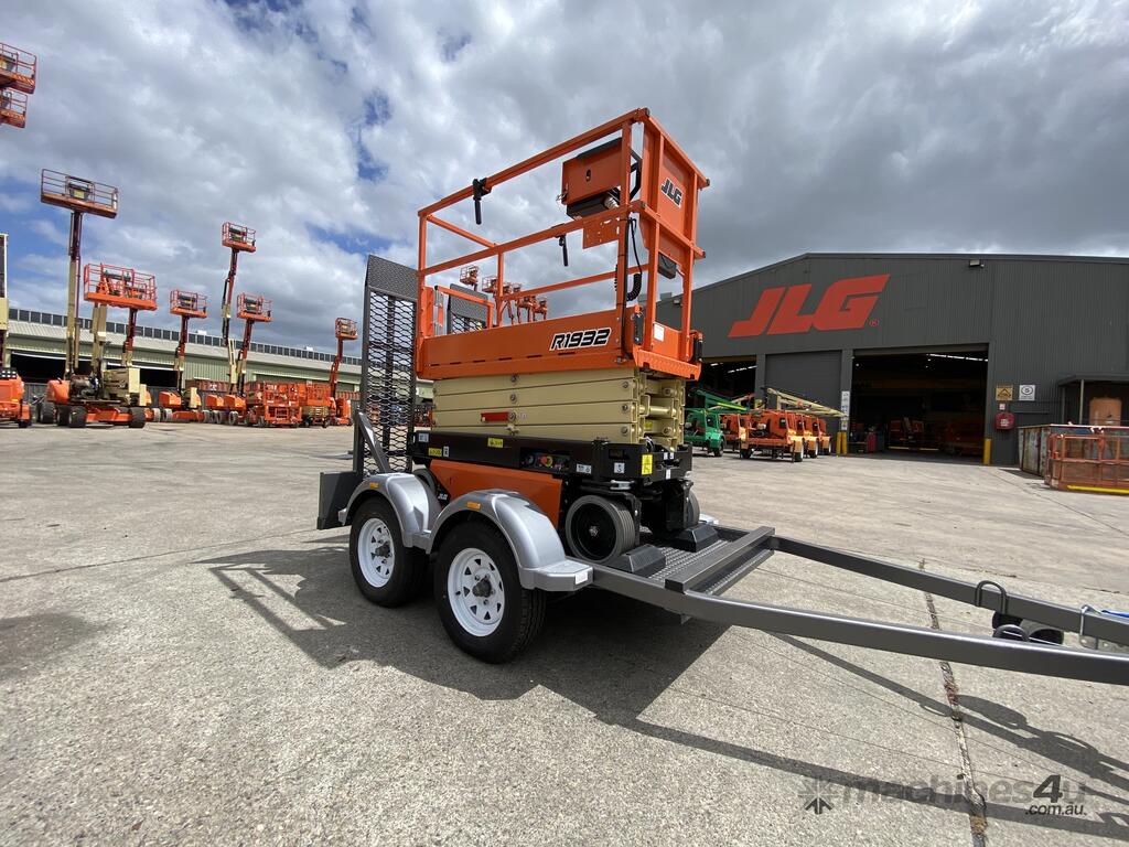 New 2023 LGMG JLG R1932 Scissor Lift and Trailer Package Scissor Lift