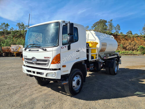 Hino GT 1322-500 Series Fuel/Lube Tanker Truck