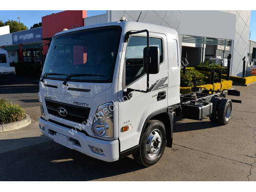 2020 HYUNDAI MIGHTY EX4 MWB - Cab Chassis Trucks