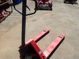 HYTSU HAND PALLET TRUCK - picture1' - Click to enlarge